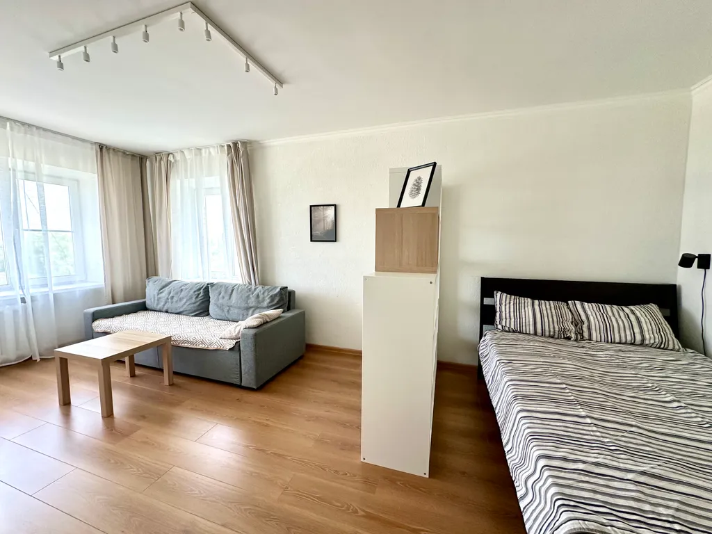 Двухкомнатная квартира у Ледового дворца — аренда посуточно в Новомосковск