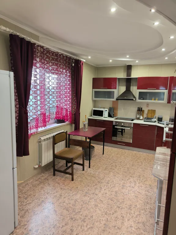 Дом рядом с аэропортом