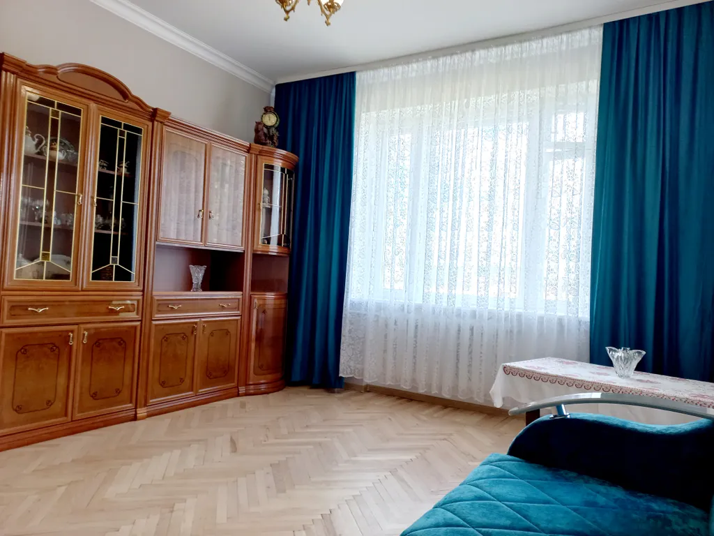 Атмосферная просторная квартира в центре города с шикарными видами