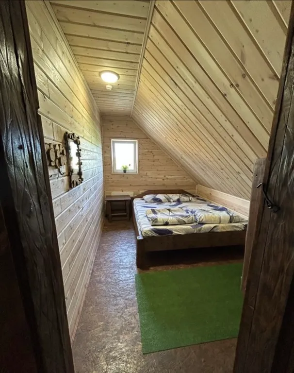 Новый рубленный дом в центре Ижевска, с баней и бассейном