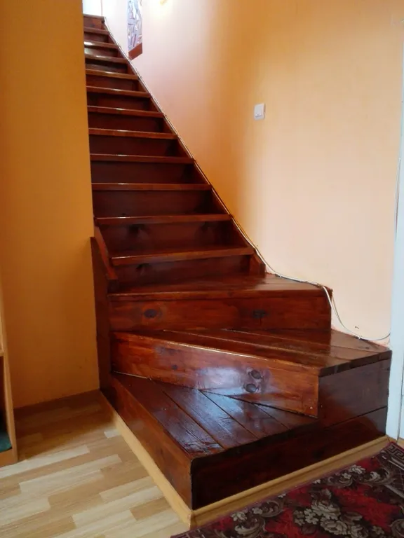 Просторная кв-ра в центральном районе со своей закрытой территорией