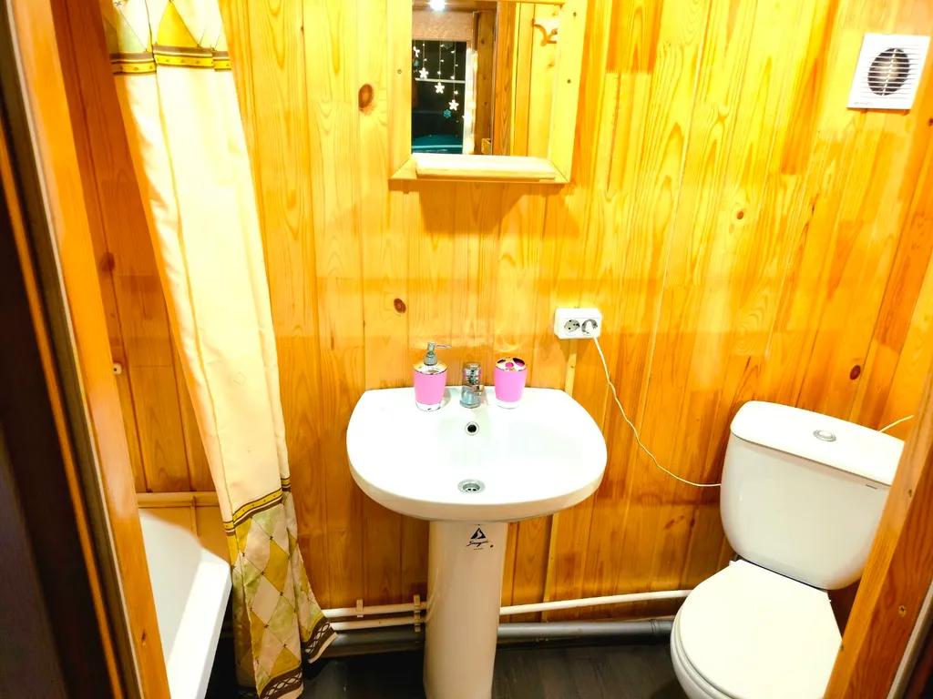 Дом Хай-Тэк