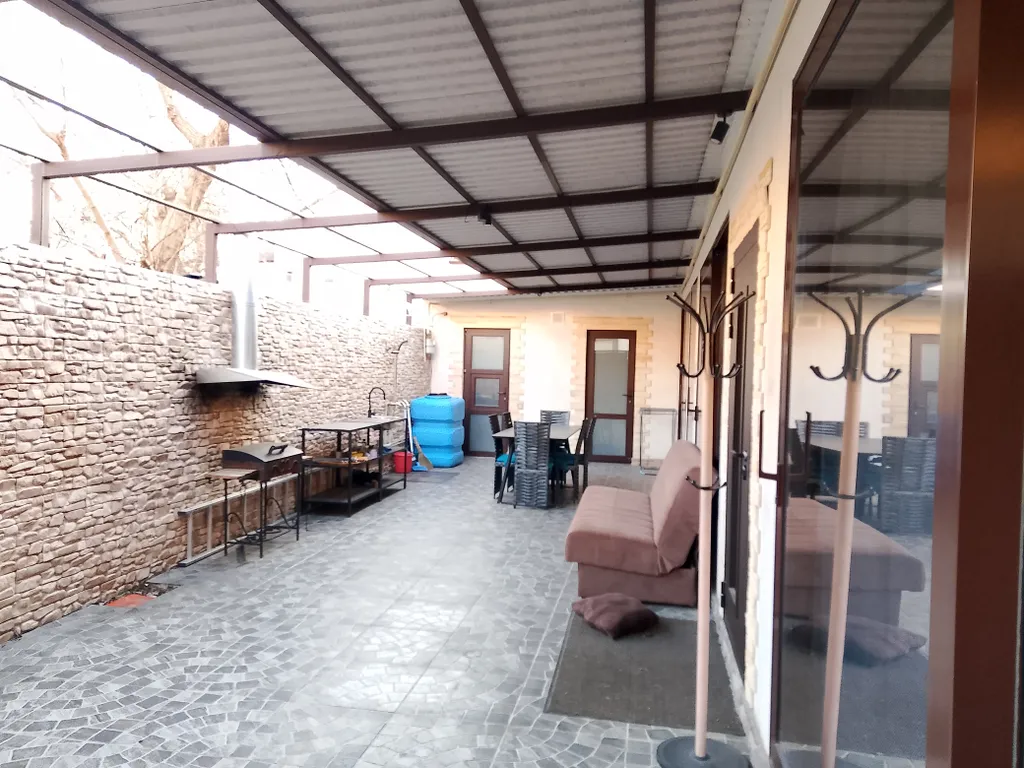 Уютный дом для большой компании