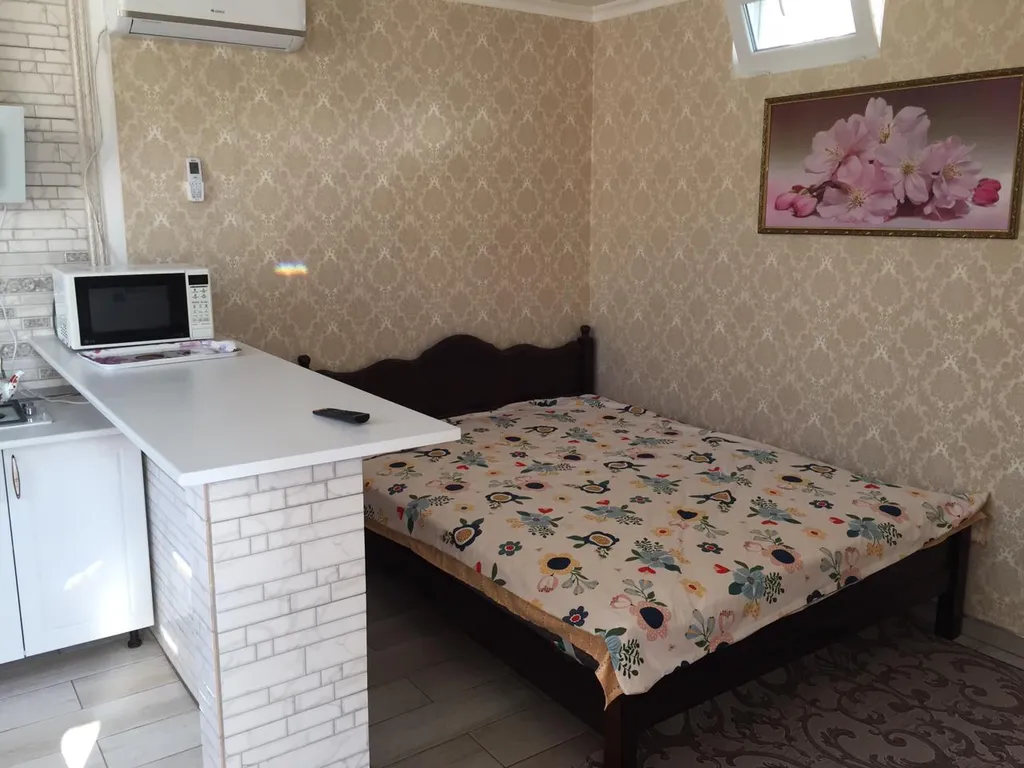 Уютная квартира в частном доме — аренда посуточно в Алушта