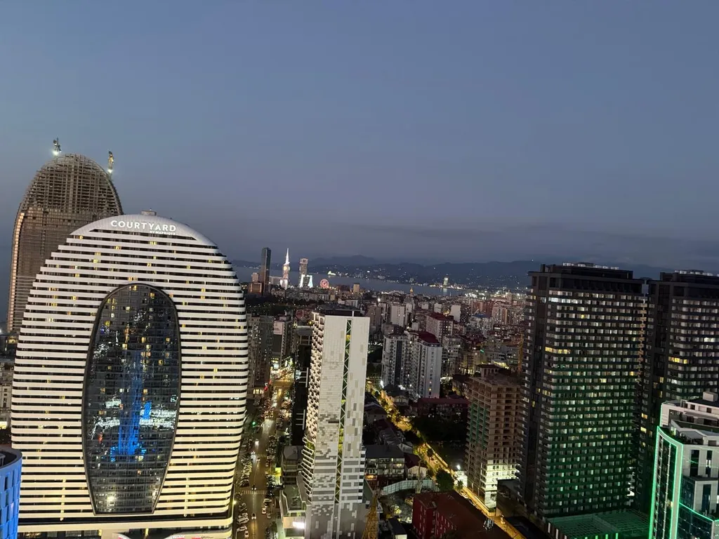Апартаменты orbi city d1, 39 этаж, с видом на море и старый батуми