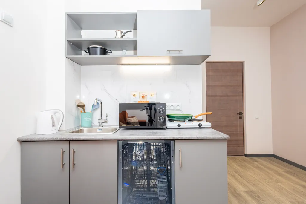 Студия с продуманной планировкой в центре