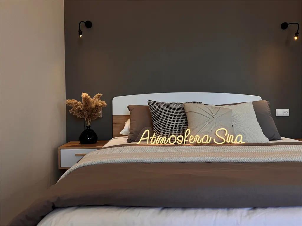 Роскошная квартира у ТРЦ Аура в новом доме