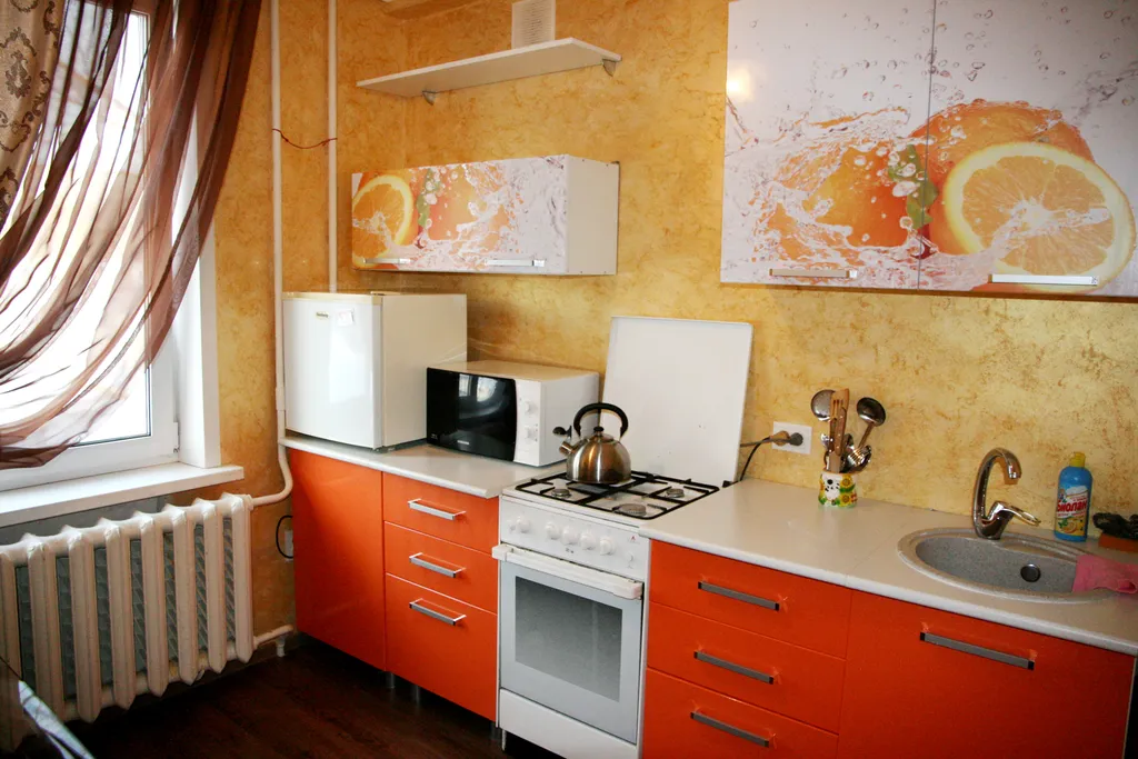 Однокомнатная около Универсама-1