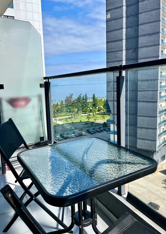 Апартамент возле моря в лучшем комплексе Батуми