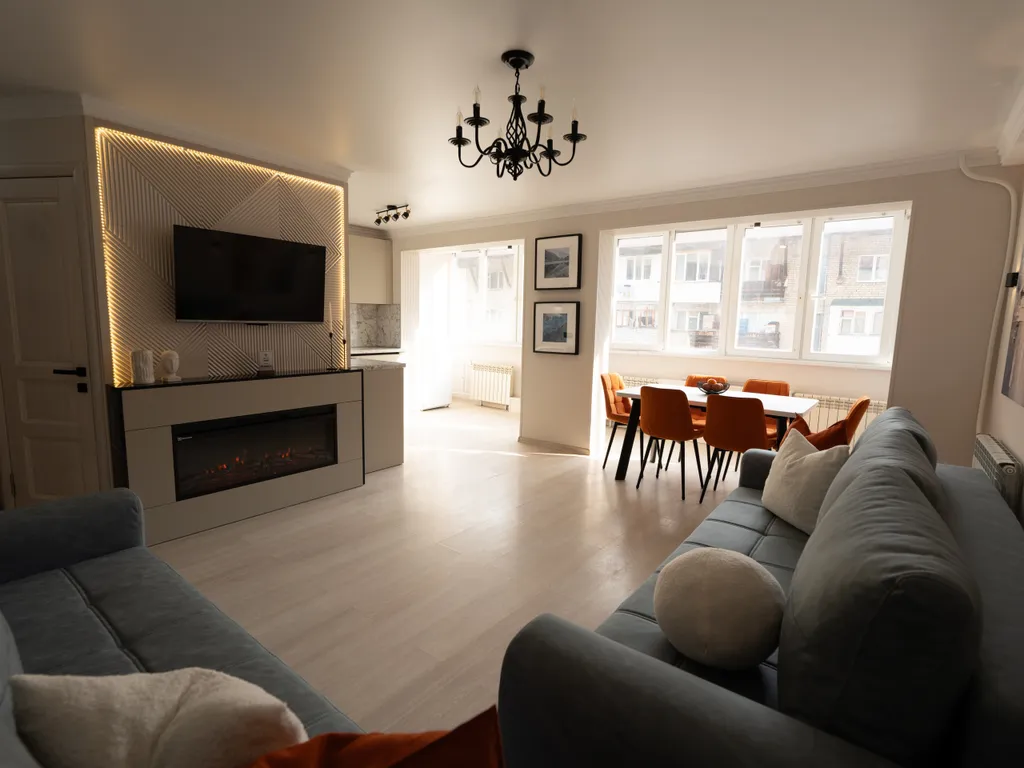 Дизайнерская квартира с видом на горы в центре Домбая