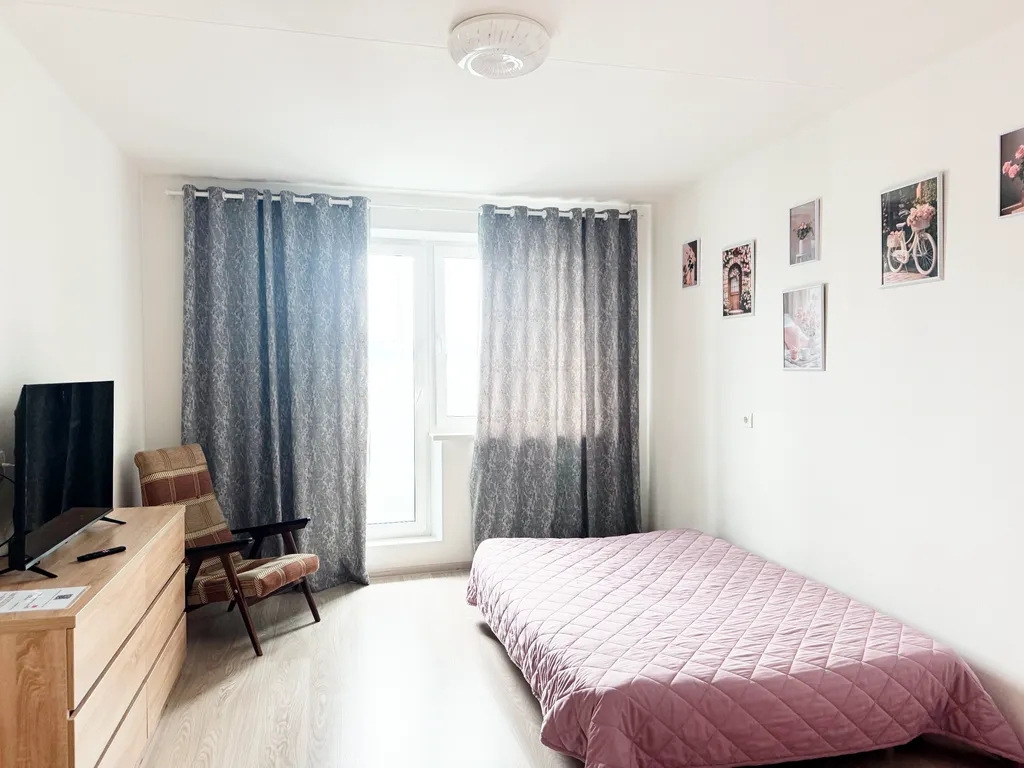 Квартира 1-комнатная Квартира — Колпино