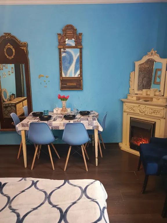 Квартира Уютная квартира с камином на набережной для большой семьи — Ярославль