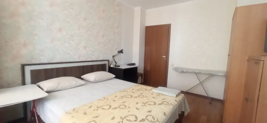 Квартира Квартира Центр,для некурящих,с детьми(мож заочникам)в 2 километрах от набережн. — Самара