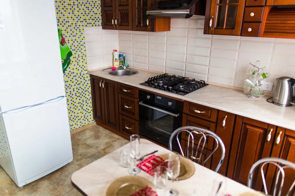 2- комнатная квартира в центре