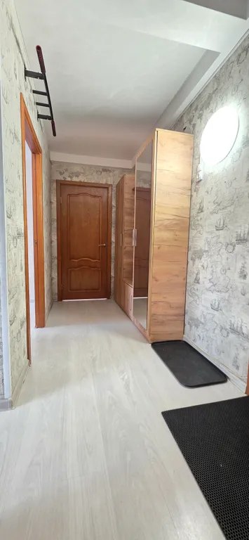 Квартира Двухкомнатная квартира с балконом — Колпино