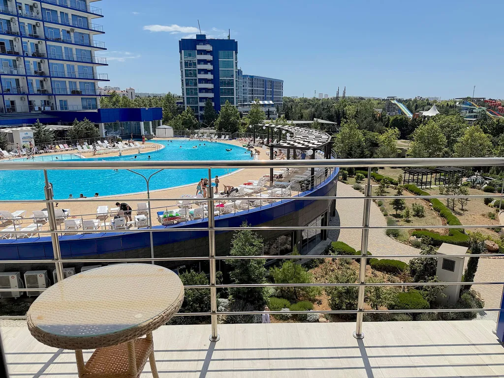Апартаменты акваделюкс с бассейном и балконом n238a