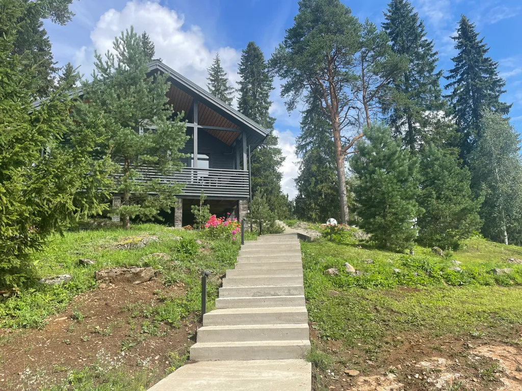 Дом на скале