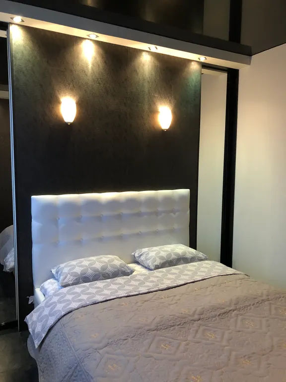 В Индустриальном районе тц Планета