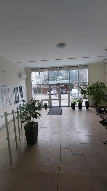 Двухкомнатная квартира на первой береговой линии!