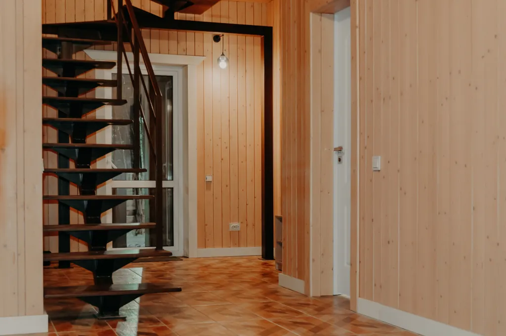 Коттедж Уютный коттедж на берегу Красного озера — Светлое