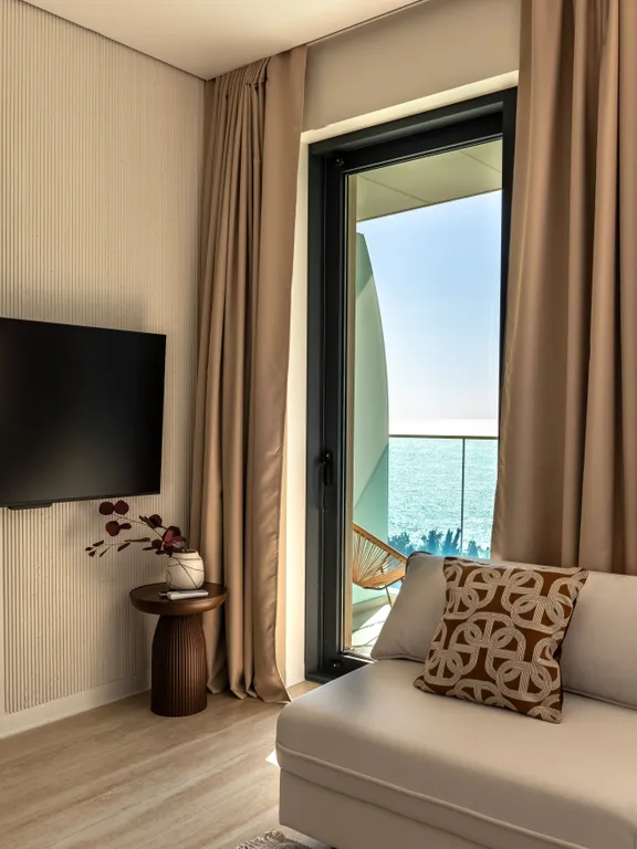 Апартаменты с балконом и видом на море