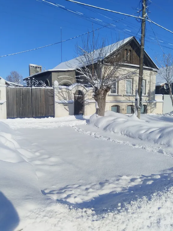 Коттедж Двухэтажный дом со всеми удобствами в самом центре — аренда посуточно в Хвалынск