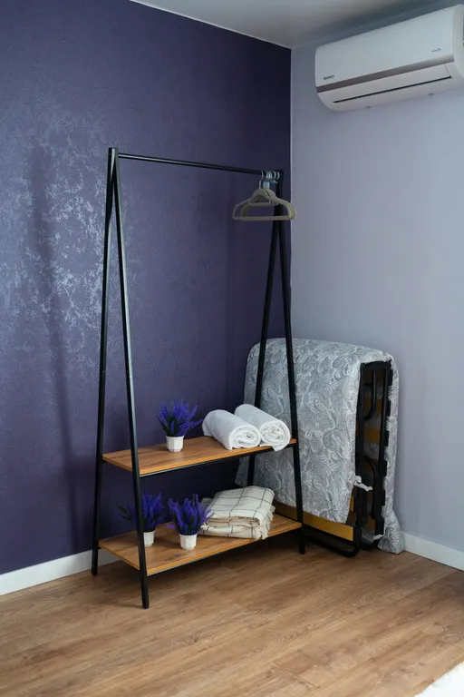 Дом на берегу реки