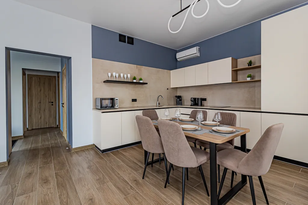 Уютный дом с баней и теплым бассейном