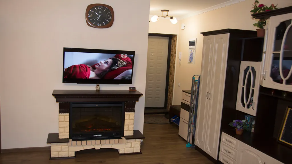 Уютная квартира с камином