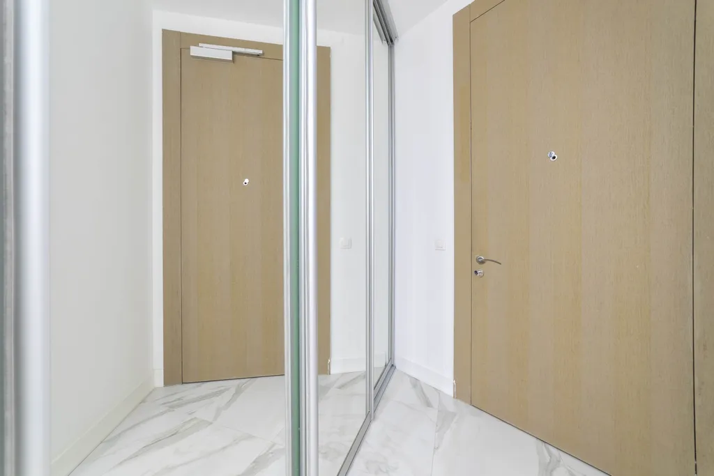 Актёр Гэлекси 2-комнатный апартамент