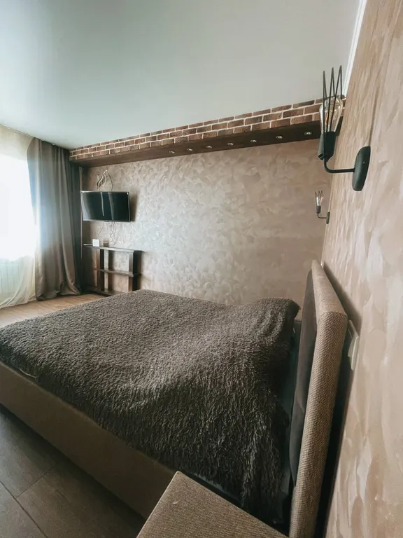 Студия с видом на лес