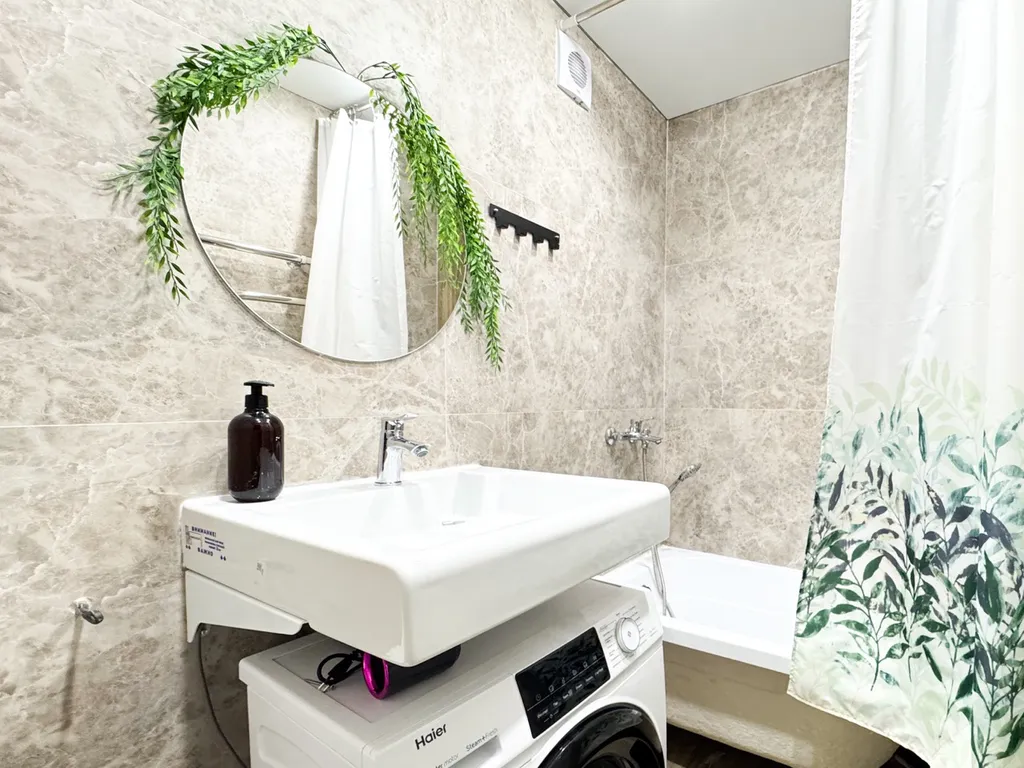 Квартира рядом с площадью Ленина