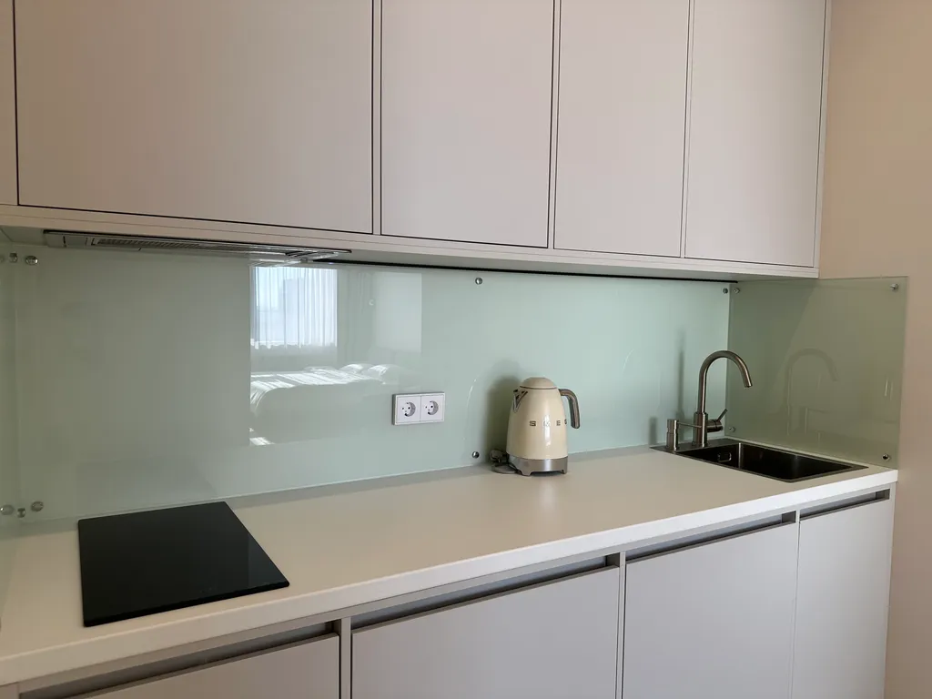 Дизайнерские апартаменты с видом на город и центр