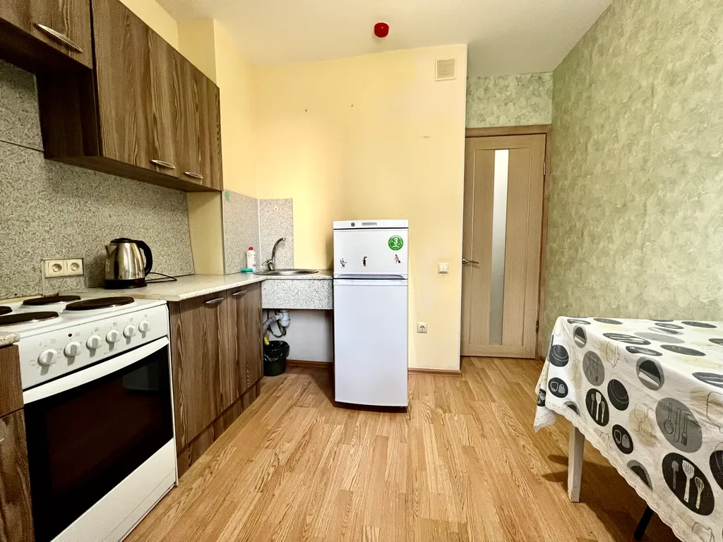 Уютная квартира рядом с ТРК Ультра, Кировский район