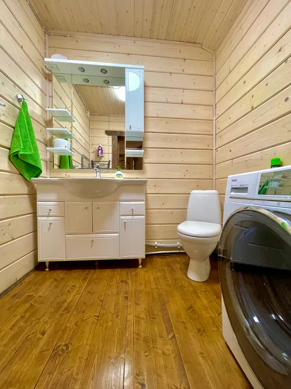 Двухэтажный коттедж с 4 спальнями и видом на Выборгский залив