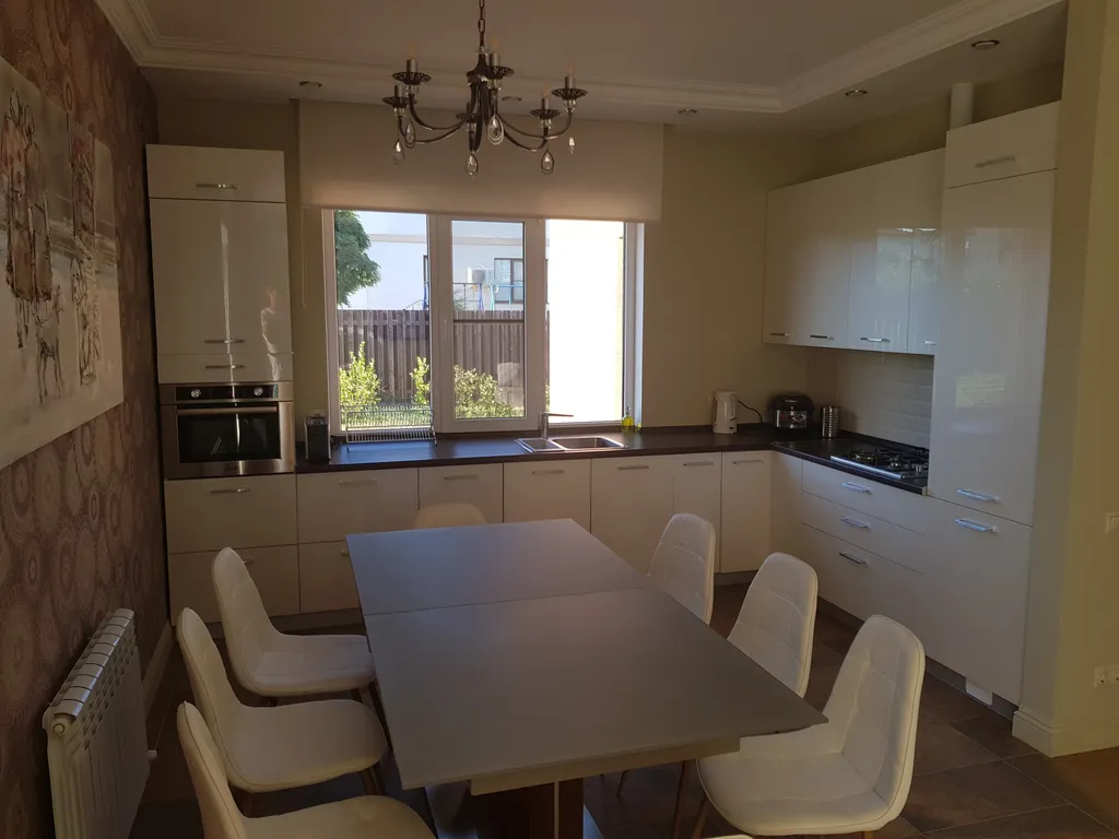 Гостевой дом в охраняемом поселке