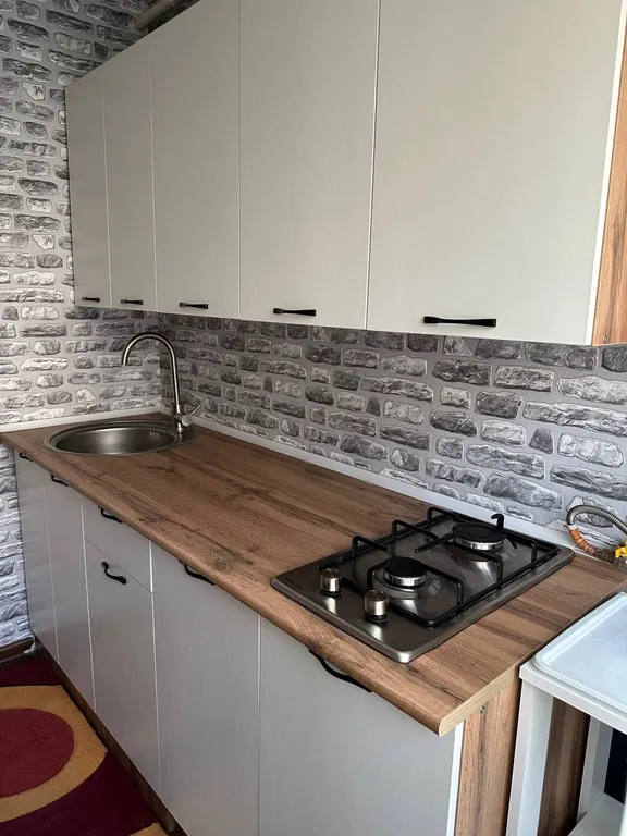 Уютная двухкомнатная квартира в Ильичёвском районе