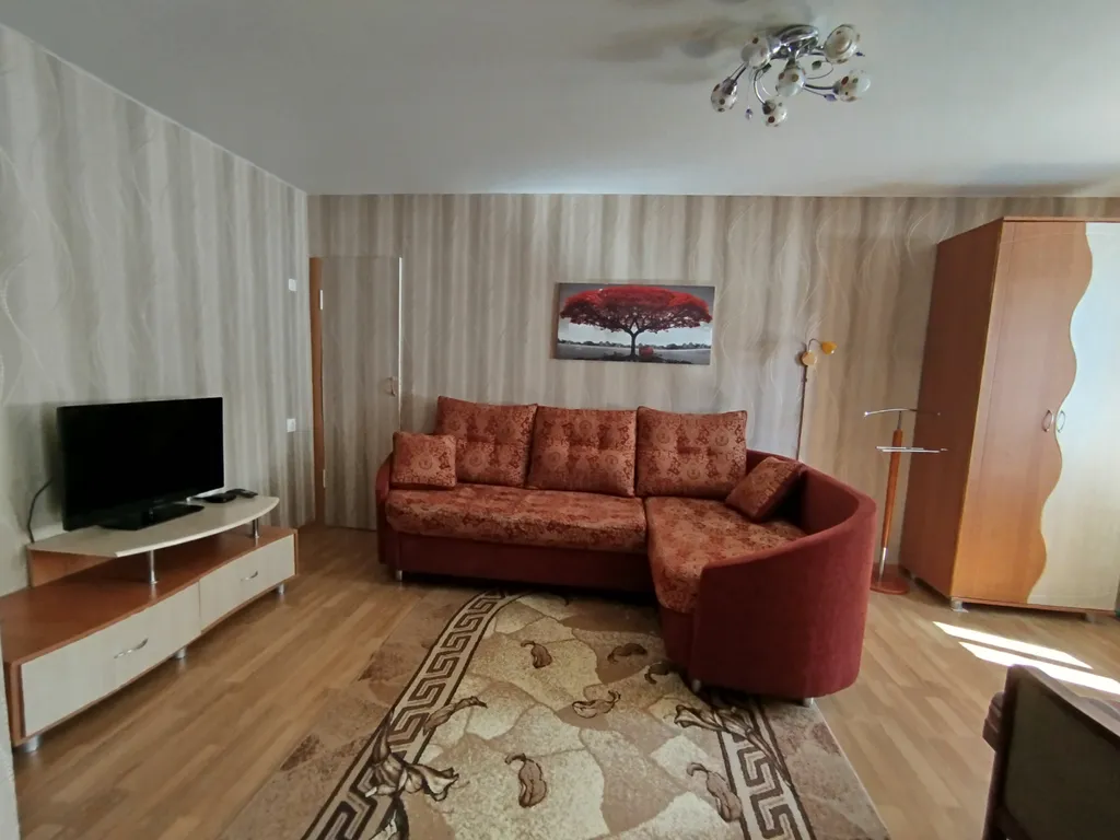 Уютная квартира в центре — аренда посуточно в Кировск