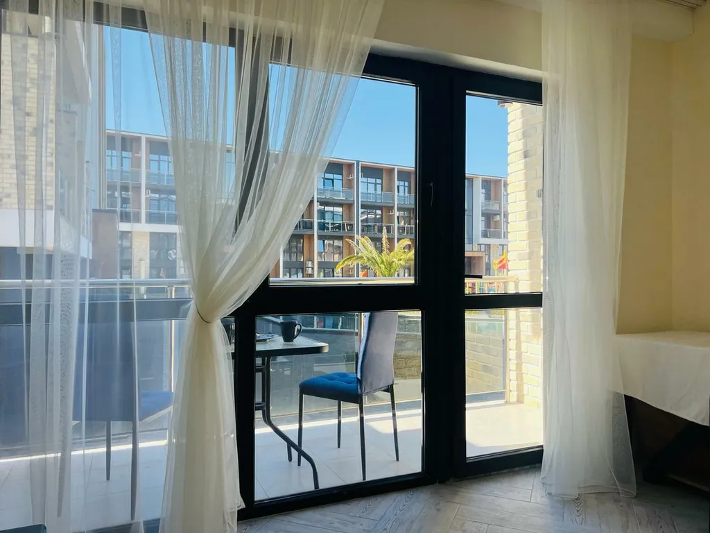 3-комнатные апартаменты с бассейном