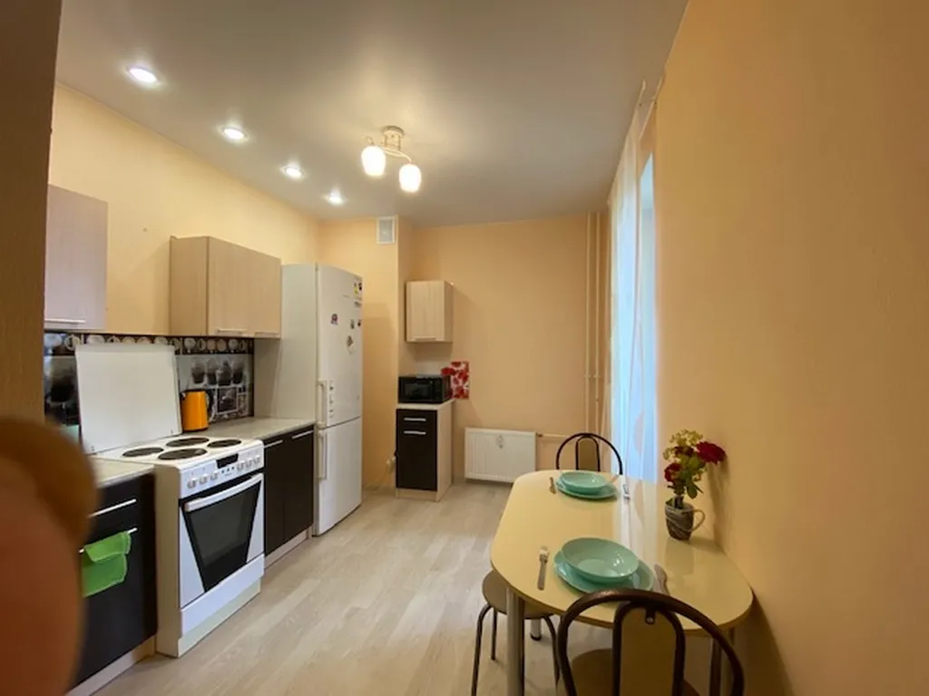 Изящная квартира 100