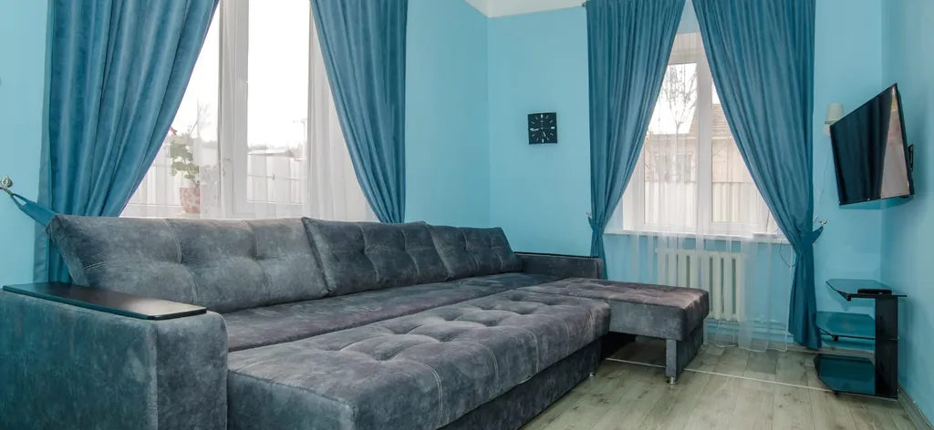 Дом в центре с отдельным двором