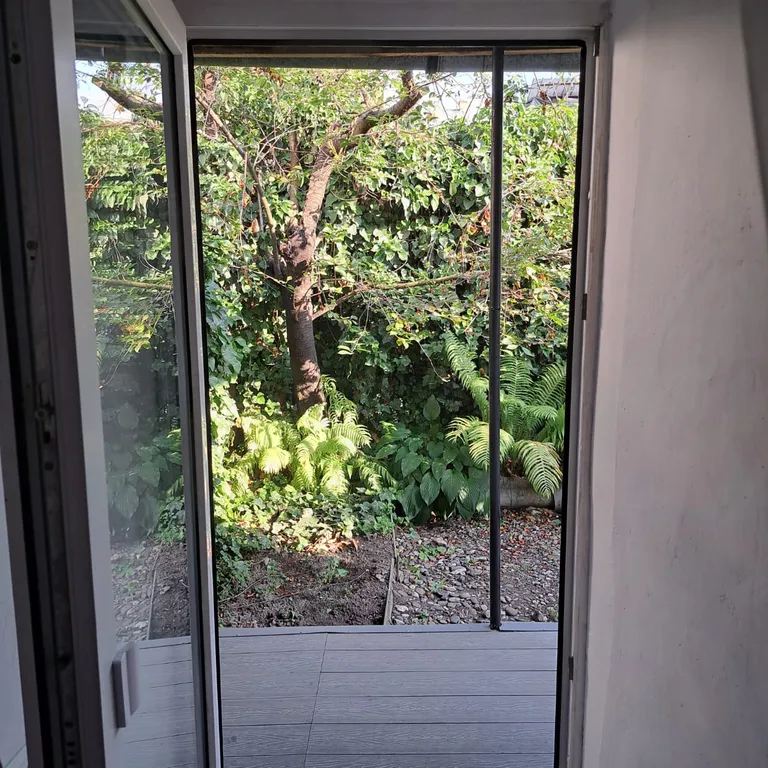 Уютный домик с верандой