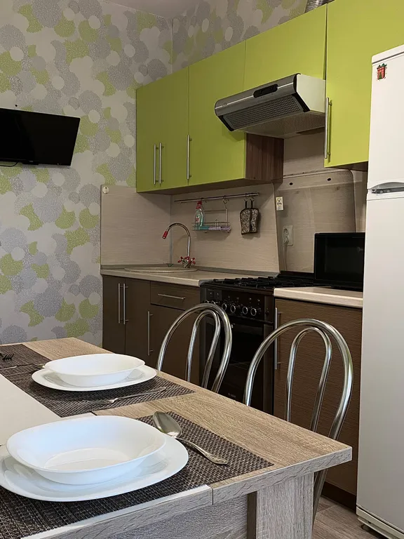 Уютная двухкомнатная квартира на набережной