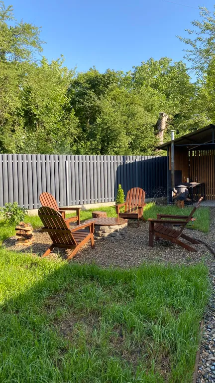 Дом А - фрейм в тихом районе у реки Белой