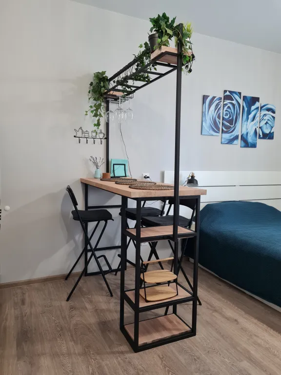 Квартира Уютная студия для тихого семейного отдыха — Варваровка