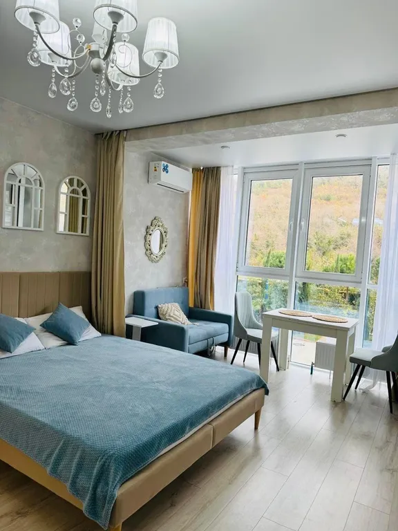 Уютная квартира у реки и моря в солнечном Небуге