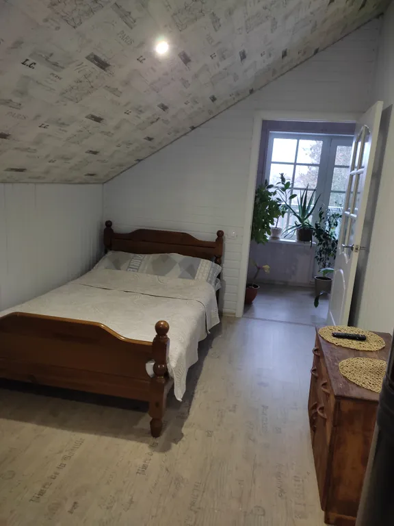 Домик у леса