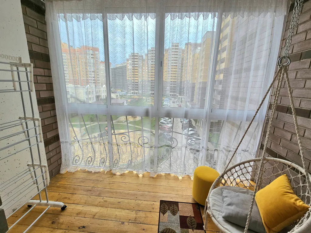 Уютная квартира с новым ремонтом на Университетском