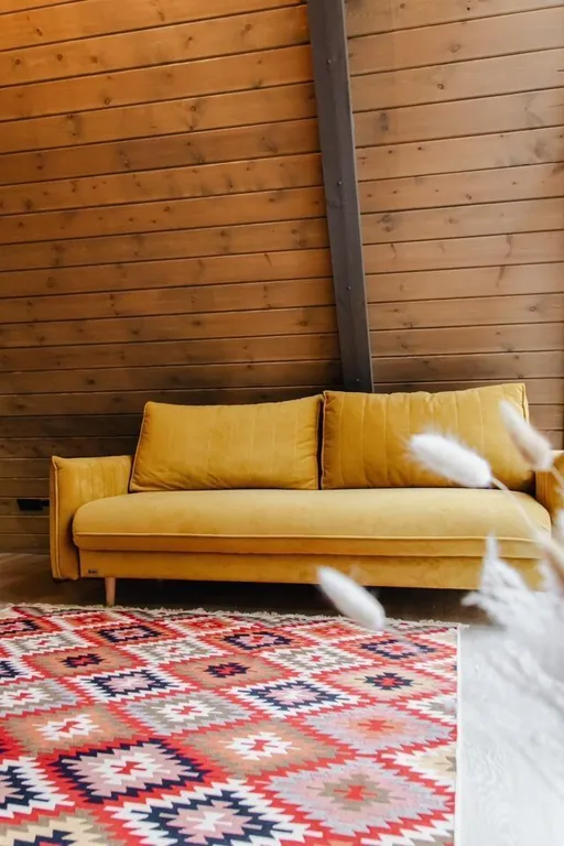 Дом Хвоя Темный