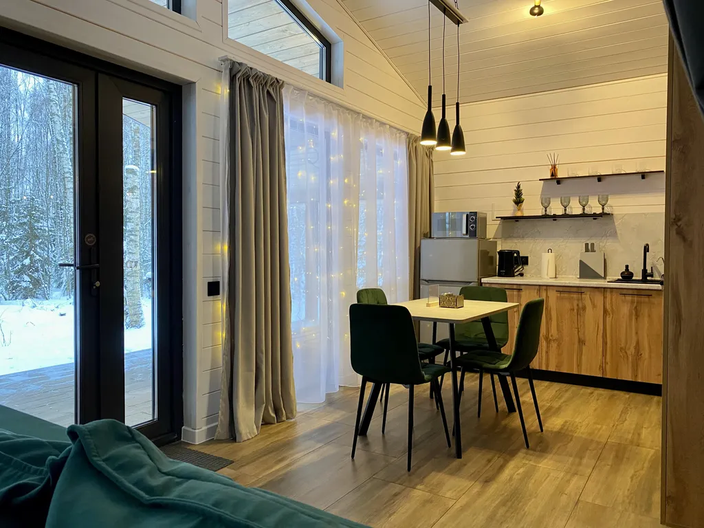 Эко-дом с панорамными окнами #1